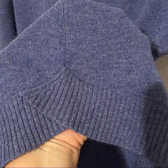 Womens Size Medium 100% Cashmere Long Sleeve Uneven Hem Sweater Office Staple - Picture 2 of 9